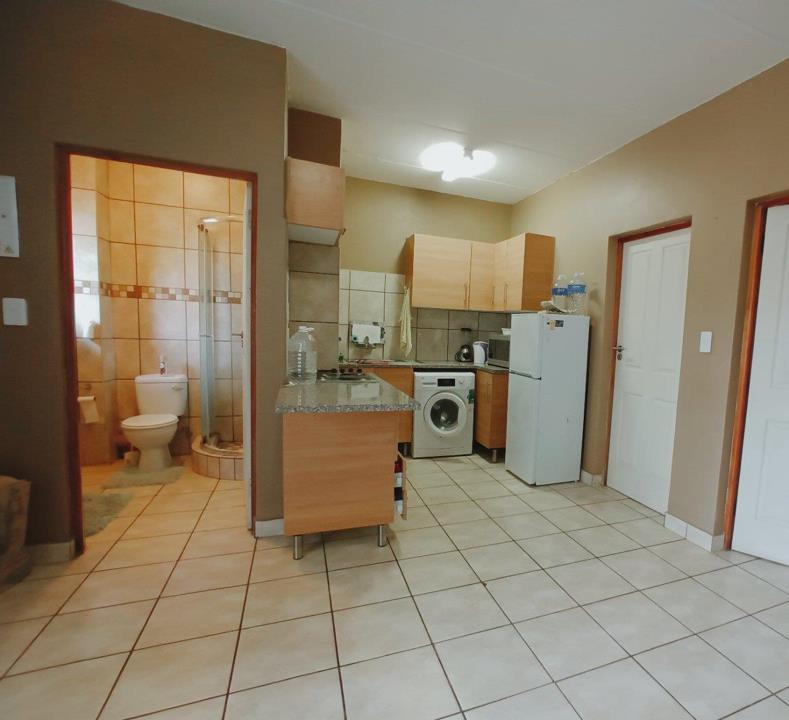 2 Bedroom Property for Sale in Die Bult Western Cape